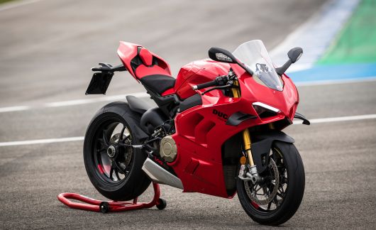 Ducati Panigale V4 2023: updaty elektroniky zlepšujú výkon a komfort