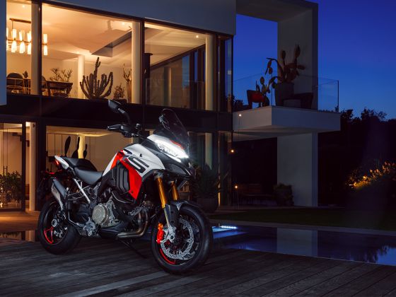 Ducati Multistrada V4 RS získala ocenenie Robb Report ako Najlepší motocykel roka 2024