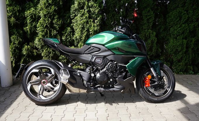 Ducati Diavel v4 for Bentley