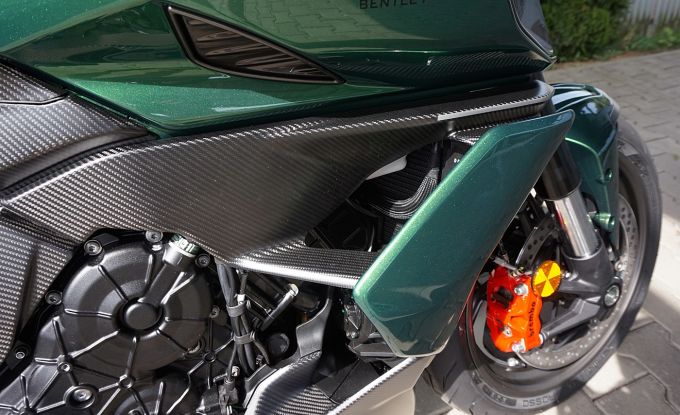 Ducati Diavel v4 for Bentley