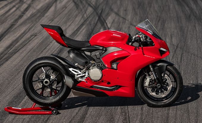 Panigale V2