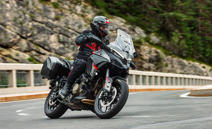 Multistrada V4 S Grand Tour